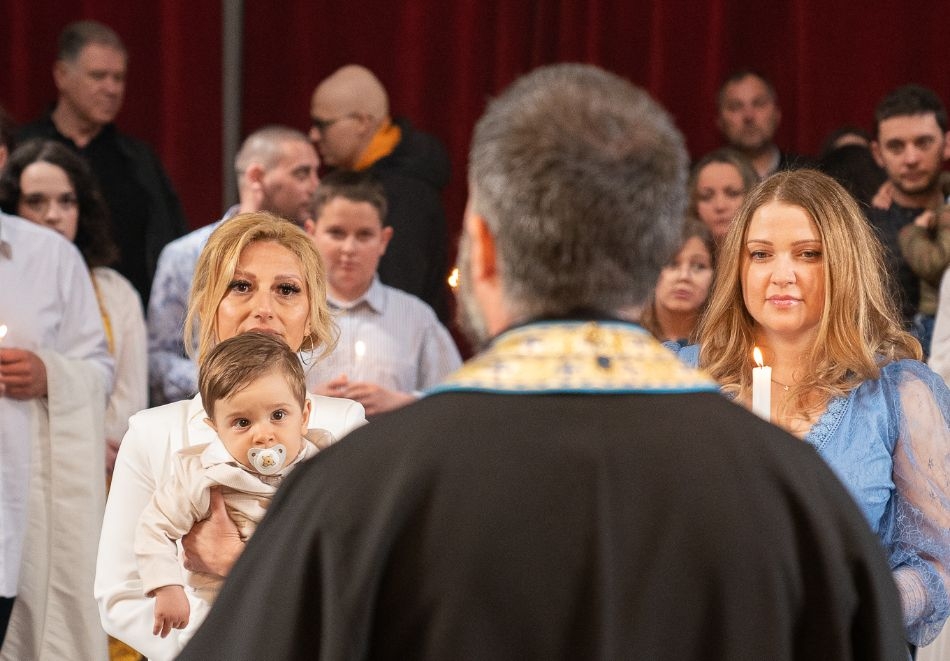 Професионално заснемане на Свето Кръщене в църква до 1ч. от Артмейд Студио, София