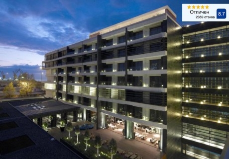 Великден в Солун, Гърция: 3 нощувки на човек със закуски, 2 вечери + Великденски обяд с музика в The Met Hotel 5*