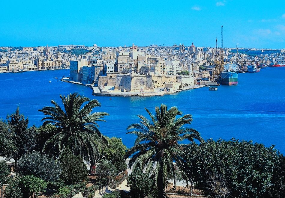 Почивка в Малта: Полет от София + 3 нощувки на човек със закуски в Soreda Hotel 4* + възможност за допълнителни екскурзии