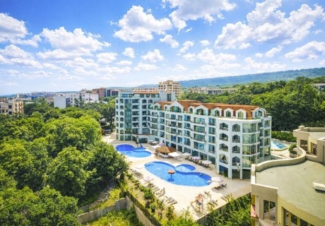 Ранни записвания за море 2026 в Златни пясъци: Нощувка на човек на база All inclusive + басейн в хотел Палма****. Дете до 12г. - БЕЗПЛАТНО!