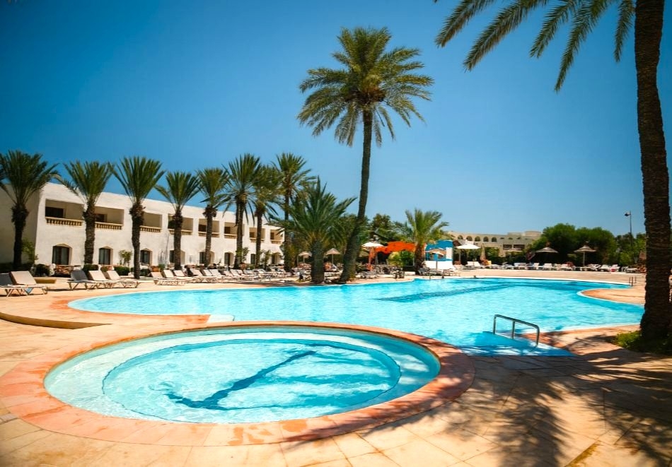 Ранни записвания в Хамамет, Тунис: Полет от София + 7 All Inclusive нощувки на човек в BLUMAR RESORT & SPA 4*