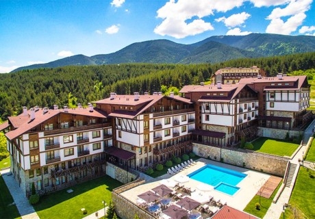 Почивка през април и май в Банско: 2 или 3 нощувки на човек със закуски или закуски и вечери + басейн и уелнес пакет от хотел Грийн Лайф