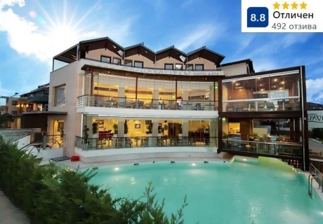 На 200м. от плажа в Паралия Катерини, Гърция: Нощувка на човек със закуска + басейн в Cosmopolitan Hotel & Spa****