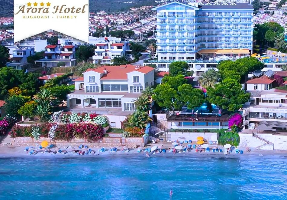 На първа линия в Кушадасъ, Турция: Автобусен транспорт + 7 All Inclusive нощувки на човек в Arora Hotel 4*