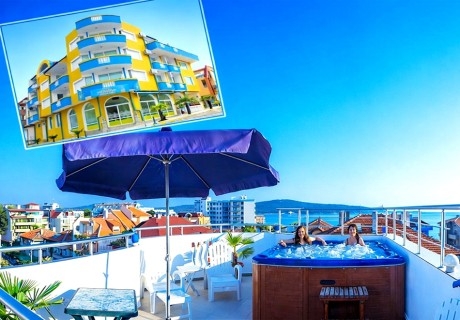 Почивка в Приморско: Нощувка на човек със закуска + джакузи на покрива от семеен хотел Темида