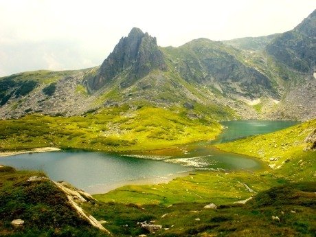 Еднодневно приключение до Седемте рилски езера: Транспорт от София за един човек + планински водач