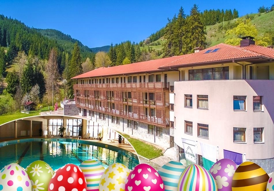 Великден в Чепеларе: 2,3 или 4 нощувки на човек със закуски, вечери и възможност за великденски обяд + басейн и сауна в хотел Борика****
