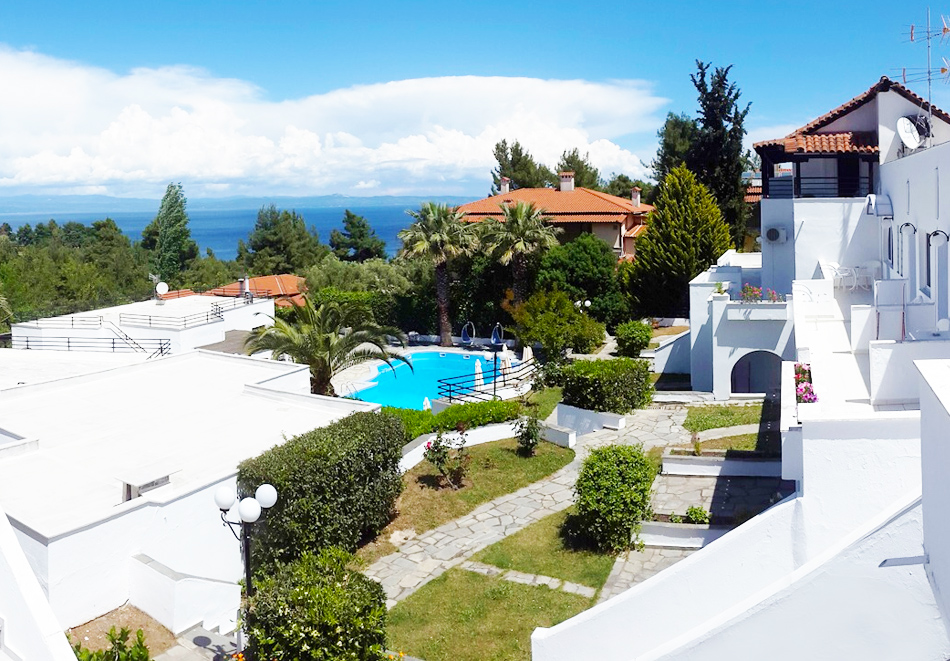 Theo bungalows Asteri hotel,  Криопиги, Касандра,  Гърция, снимка 2