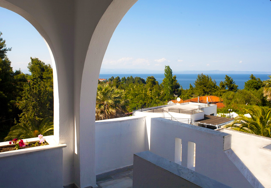 Theo bungalows Asteri hotel,  Криопиги, Касандра,  Гърция, снимка 4