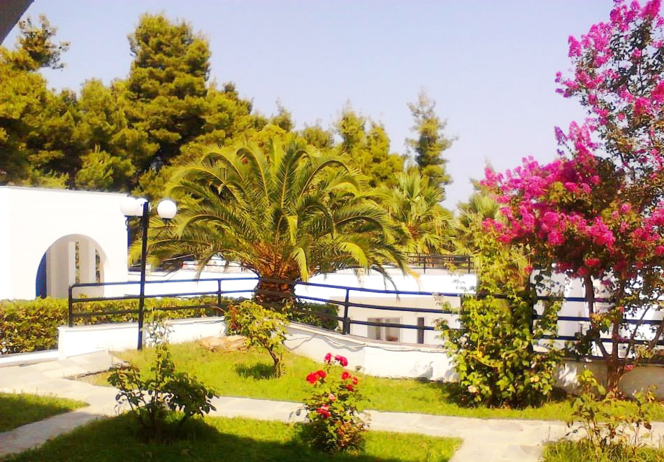 Theo bungalows Asteri hotel,  Криопиги, Касандра,  Гърция, снимка 6