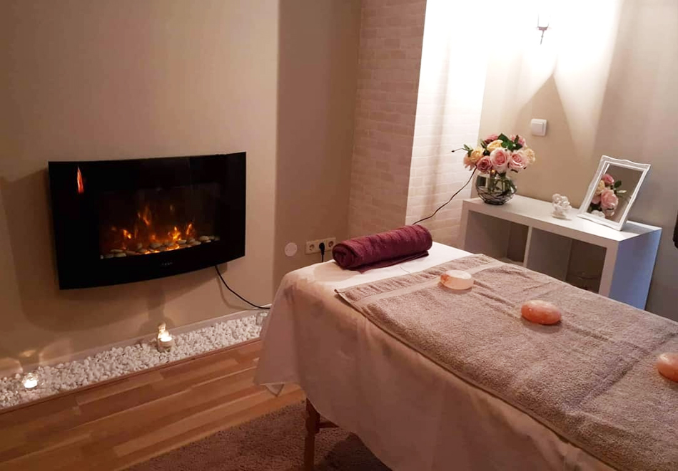 Nail & Relax Bar, София, снимка 3