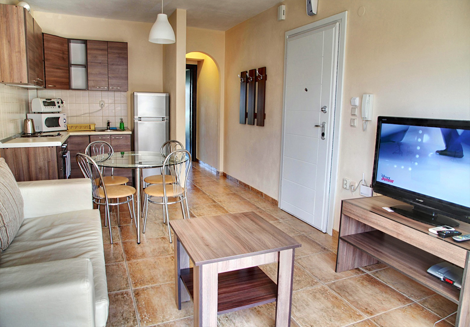 Хотел StayInn Keramoti Vacations Apartments, Керамоти, снимка 5