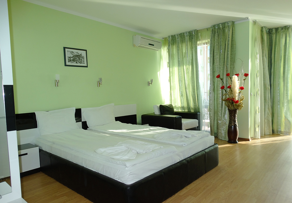 Апартаментен комплекс Шато Дел Марина, между Равда и Несебър, снимка 23