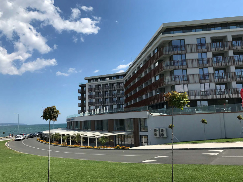 Апартаменти и студиа на 50м. от плажната ивица, Слънчев бряг, снимка 3