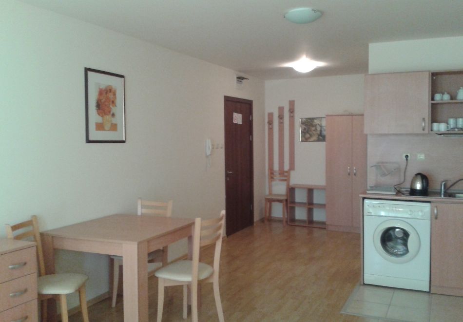 Апарткомплекс Виго Панорама, Несебър, снимка 6