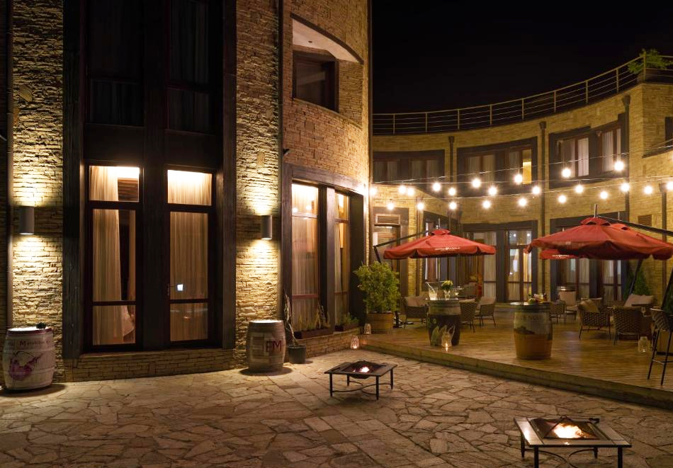 Бутиков хотел Соли Инвикто, с. Еленово, до Нова Загора, снимка 11