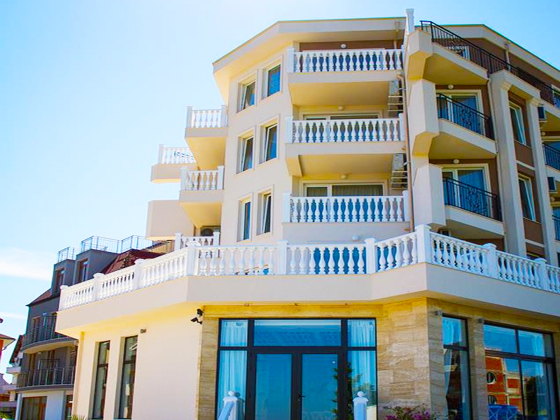 Апартхотел Вила Ливия, Равда, снимка 9