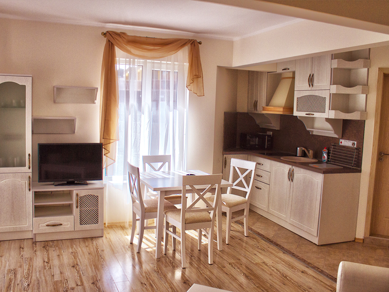 Апартхотел Вила Ливия, Равда, снимка 3