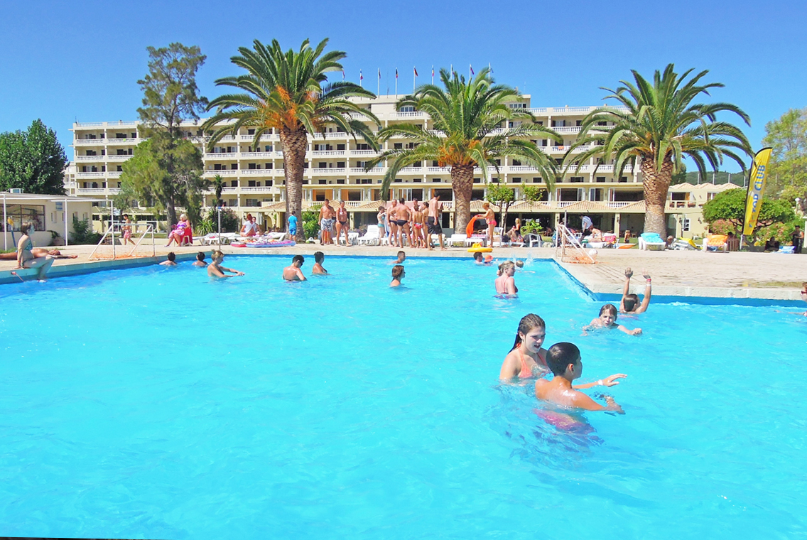 Messonghi Beach Hotel, Мориатика, Кофру, снимка 11