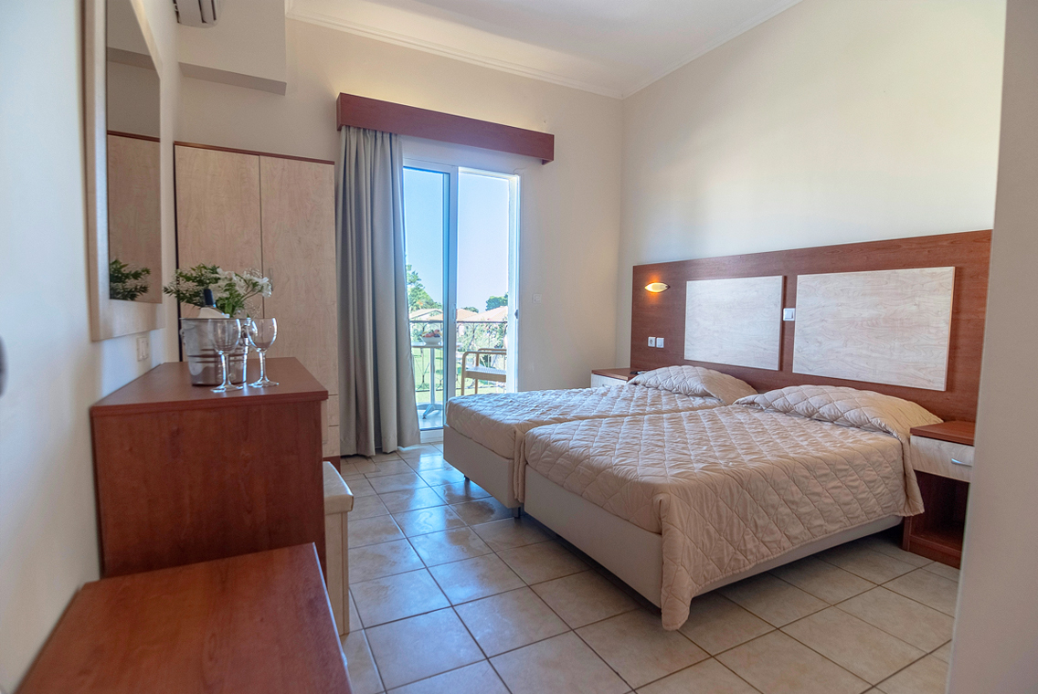 Messonghi Beach Hotel, Мориатика, Кофру, снимка 9