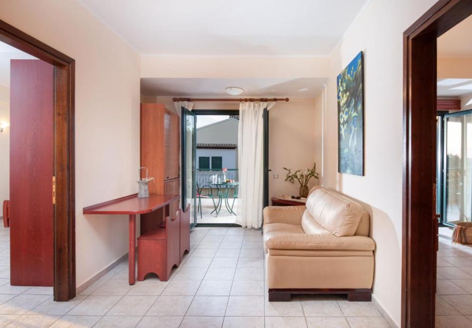 Hotel Lesse, Ханиоти, Гърция, снимка 13