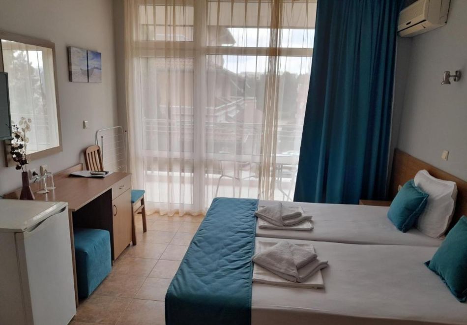 Аурелия Бей, между Равда и Несебър, снимка 4