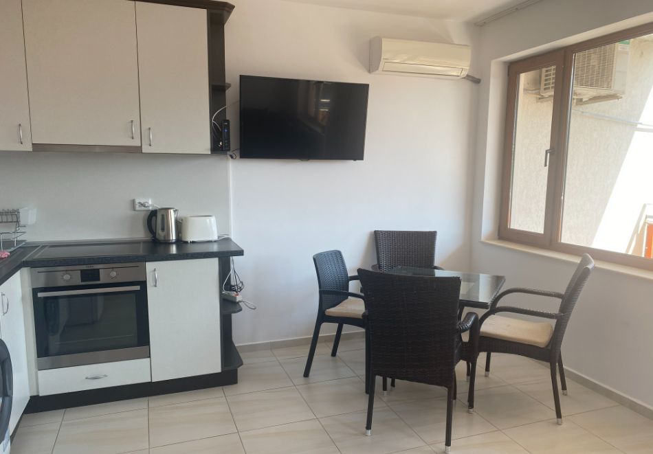 Апартамент за гости - Мезонет 17  в Комплекс Лотос, Кранево, снимка 5