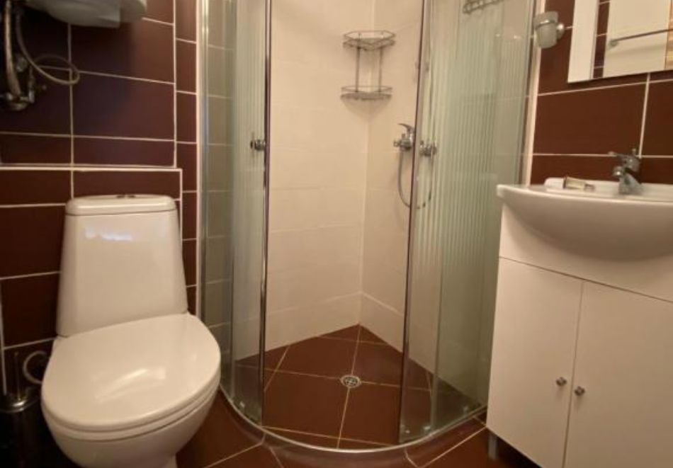 Апартамент за гости - Студио 23 в Комплекс Лотос, Кранево, снимка 12