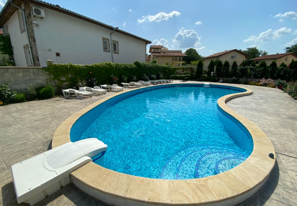 Апартамент за гости - Студио 23 в Комплекс Лотос, Кранево, снимка 2