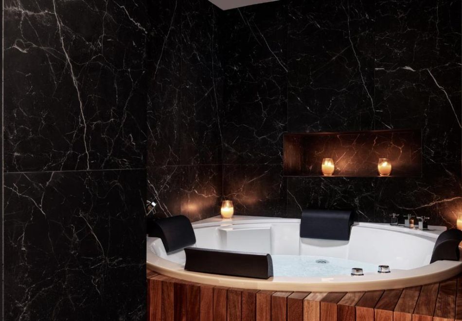 Нова Година в Vanoro Hotel 5*, Солун, Гърция! 2 или 3 нощувки на човек със закуски. Гала вечеря- задължително доплащане, снимка 5