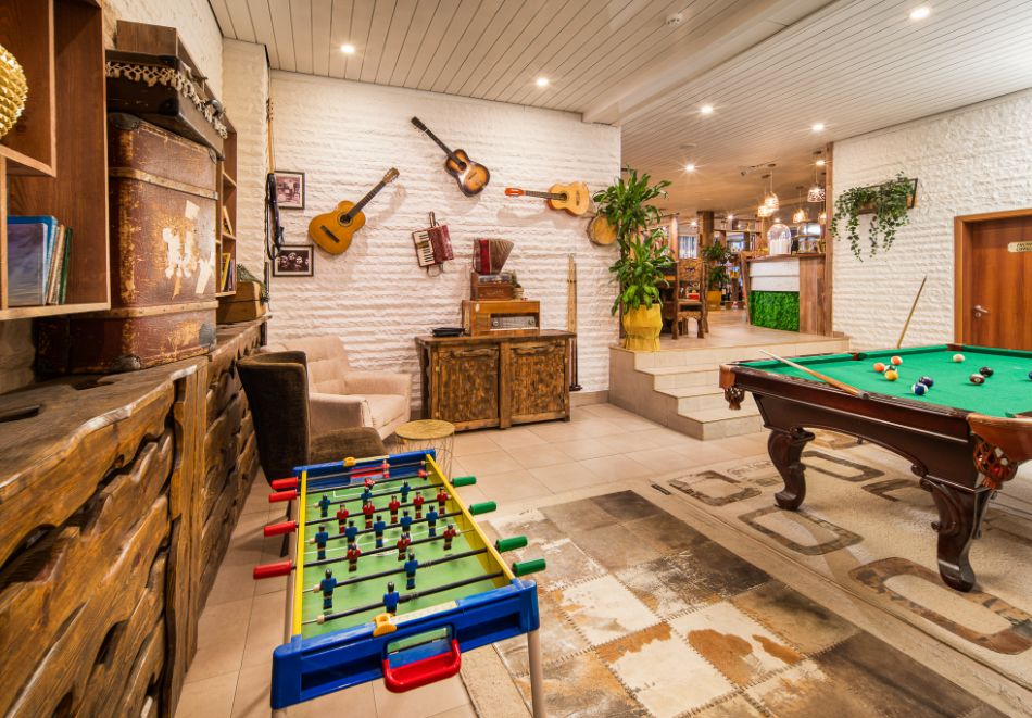 На ски в Боровец: Нощувка на човек със закуска в хотел Мура. Дете до 12г. - БЕЗПЛАТНО!, снимка 20