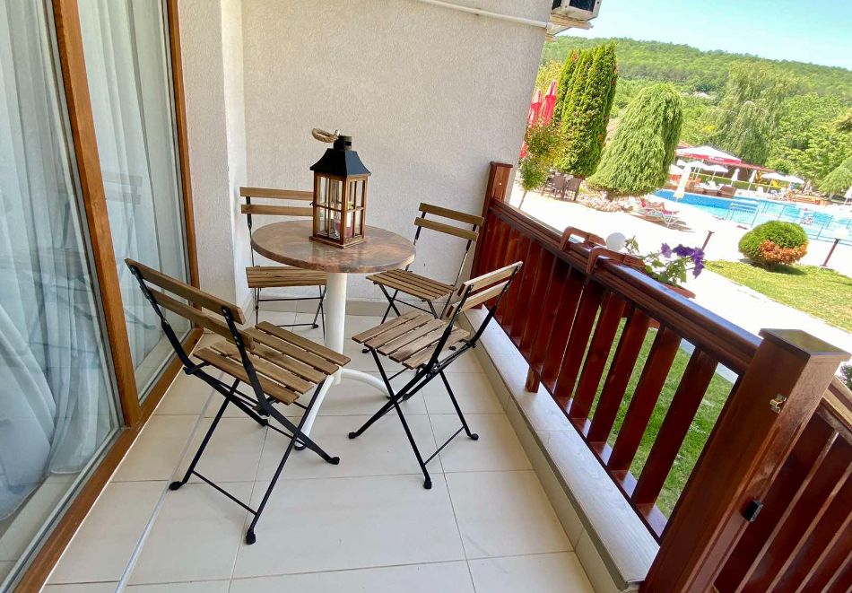 Апартамент Синя Лагуна в комплекс Хармони Хилс, к к Албена, с. Рогачево, снимка 16