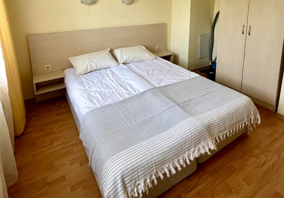 Апартамент Джулия в комплекс Хармони Хилс, к к Албена, с. Рогачево, снимка 5