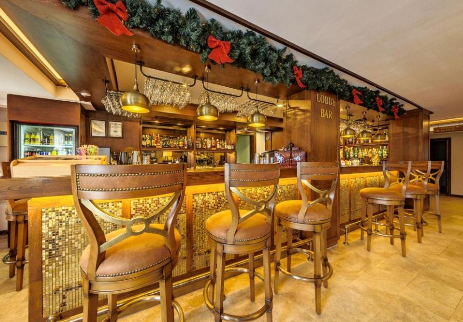 През март в Банско: Нощувка на човек със закуска или закуска и вечеря + СПА пакет в Регнум Банско Ски Хотел и СПА*****, снимка 13