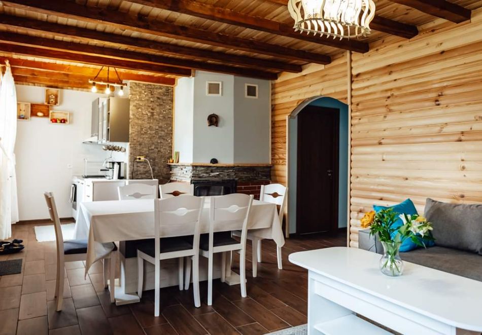 Нощувка за двама, трима  или наем на самостоятелна къща с капацитет 5 човека в къщи за гости Брик, Сапарева баня, снимка 9