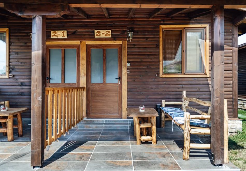 Нощувка за двама, трима  или наем на самостоятелна къща с капацитет 5 човека в къщи за гости Брик, Сапарева баня, снимка 6