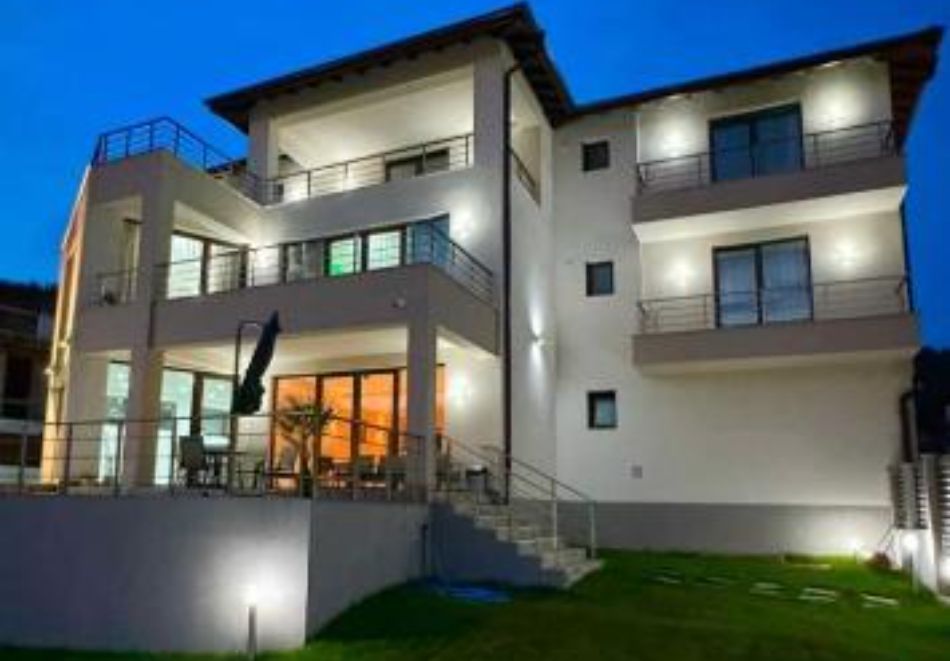 The Hillside Villa, Огняново, снимка 11