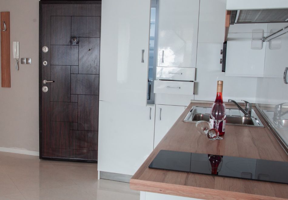 Релакс край Варна: Нощувка за двама, трима или четирима от Апарт хотел Вемара Сити, м-т Траката, снимка 13