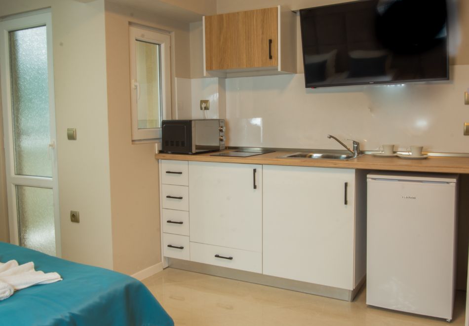 Релакс край Варна: Нощувка за двама, трима или четирима от Апарт хотел Вемара Сити, м-т Траката, снимка 11