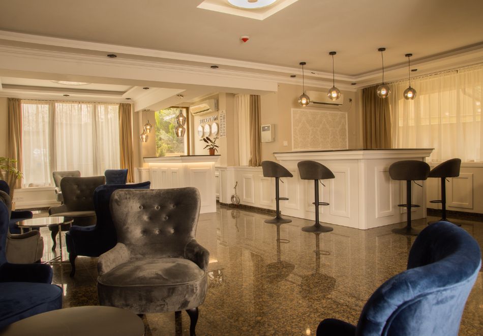 Релакс край Варна: Нощувка за двама, трима или четирима от Апарт хотел Вемара Сити, м-т Траката, снимка 10