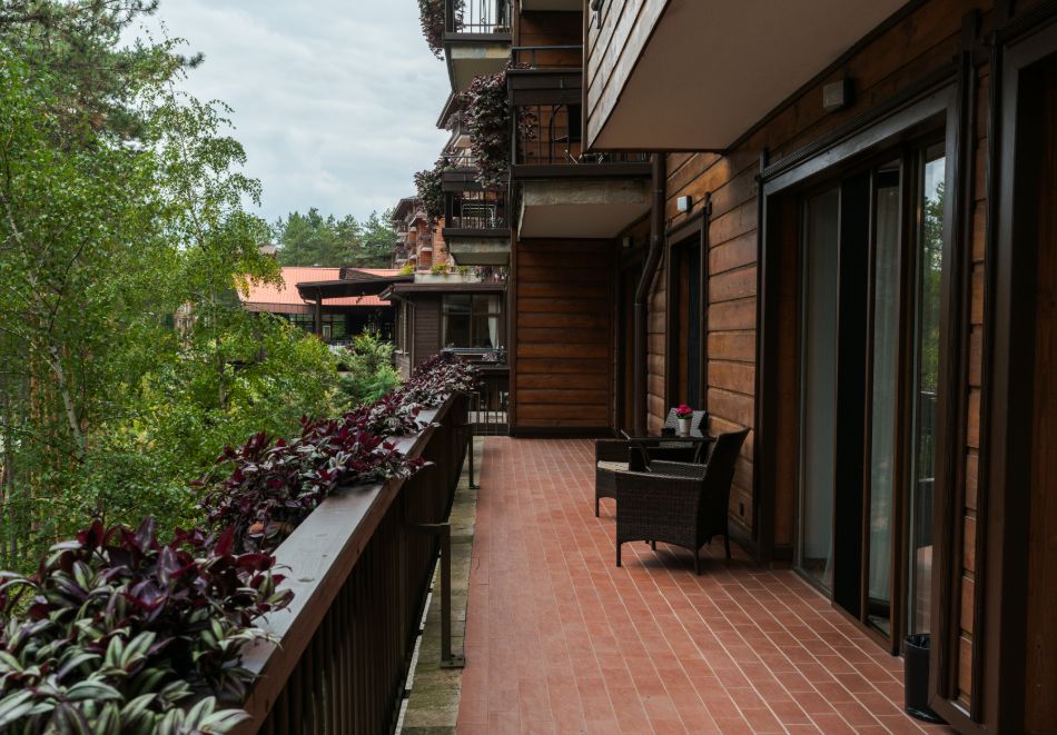 Петзвездна Нова Година във Велинград! 3 или 4 нощувки на човек със закуски и вечери, едната Празнична + богара програма + вътрешен и външен минерален басейн и СПА зона в Макси Парк Хотел и Спа*****! Две деца до 11.99г. БЕЗПЛАТНО!, снимка 19