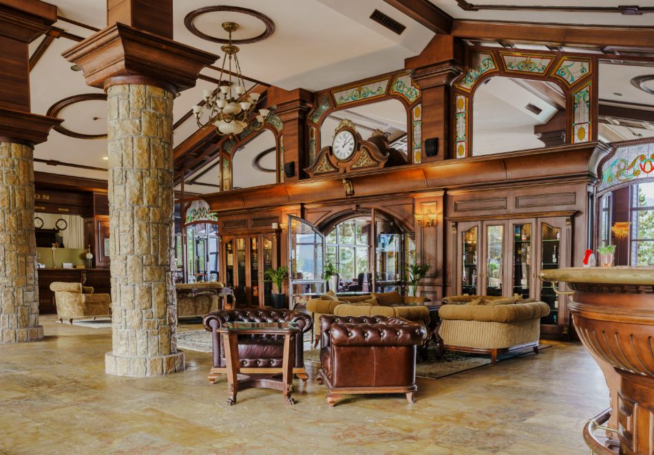 Петзвездна Нова Година във Велинград! 3 или 4 нощувки на човек със закуски и вечери, едната Празнична + богара програма + вътрешен и външен минерален басейн и СПА зона в Макси Парк Хотел и Спа*****! Две деца до 11.99г. БЕЗПЛАТНО!, снимка 14