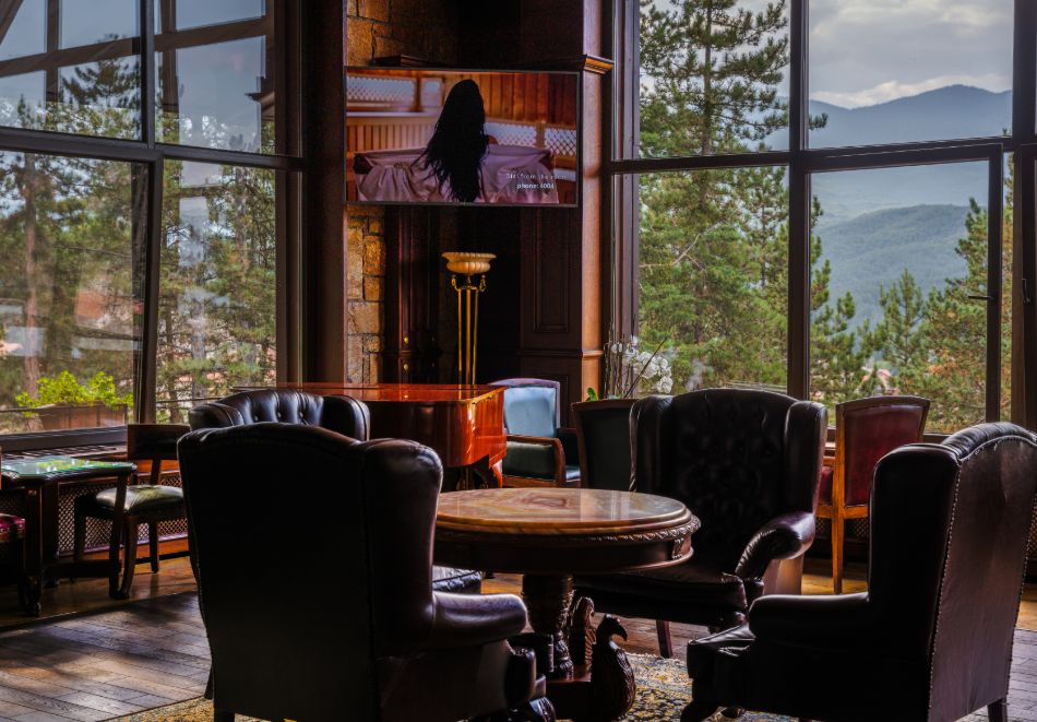 Петзвездна Нова Година във Велинград! 3 или 4 нощувки на човек със закуски и вечери, едната Празнична + богара програма + вътрешен и външен минерален басейн и СПА зона в Макси Парк Хотел и Спа*****! Две деца до 11.99г. БЕЗПЛАТНО!, снимка 18