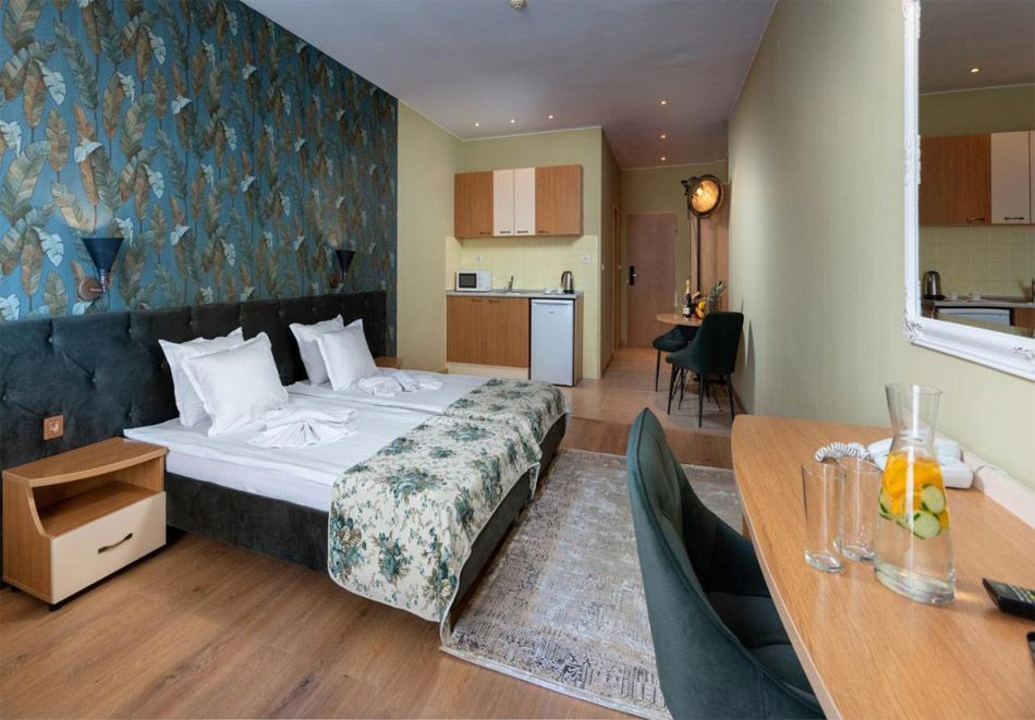 Нощувка на човек с възможност за закуска в хотел Авеню, Слънчев Бряг. Дете до 11.99г - БЕЗПЛАТНО!, снимка 10