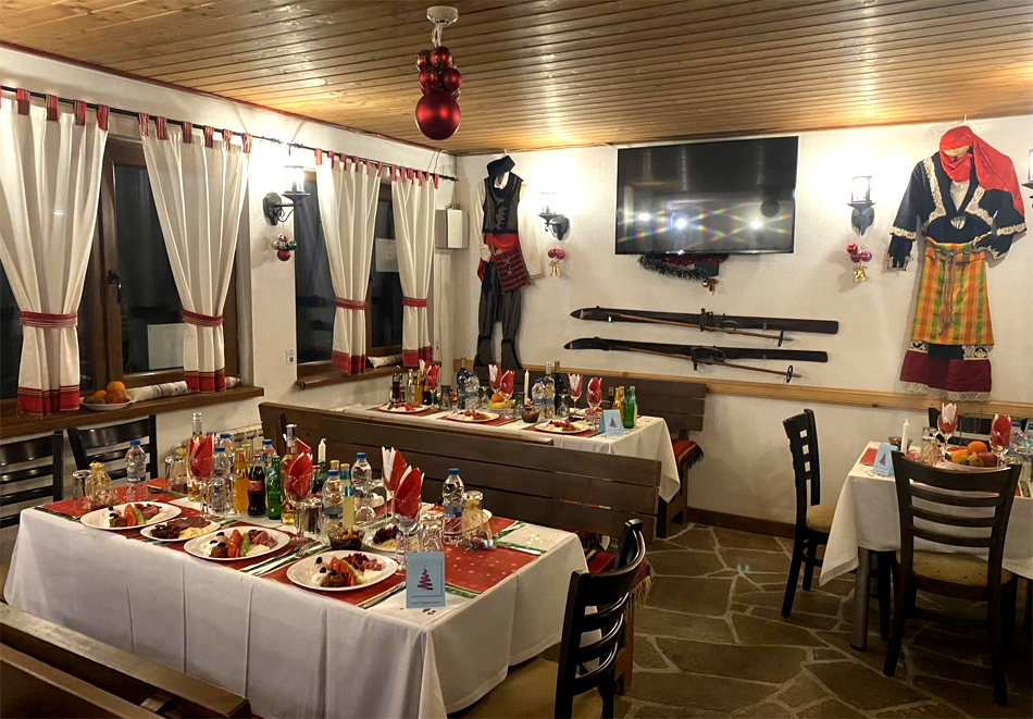 Коледа в Пампорово, в близост до писта №7 и лифт №1! 2, 3 или 4 нощувки на човек със закуски и вечери от Апартаменти Невада, снимка 15