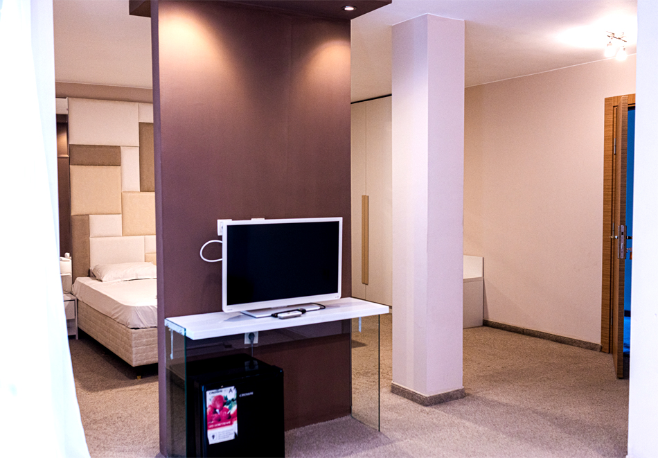 Нощувка на човек на база All Inclusive в Апарт хотел Синя Ривиера, Слънчев бряг, снимка 16