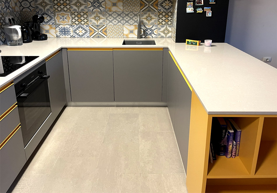 На почивка или по работа – комфорт в центъра на Бургас: Нощувка за двама в уютен Апартамент., снимка 5