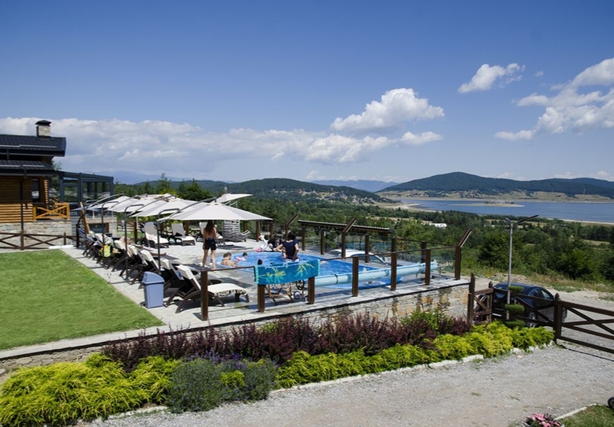 Почивка в Цигов Чарк: Наем на самостоятелна къща за двама с две деца + ползване на барбекю от Къща за гости Ейнджъл 2, снимка 2