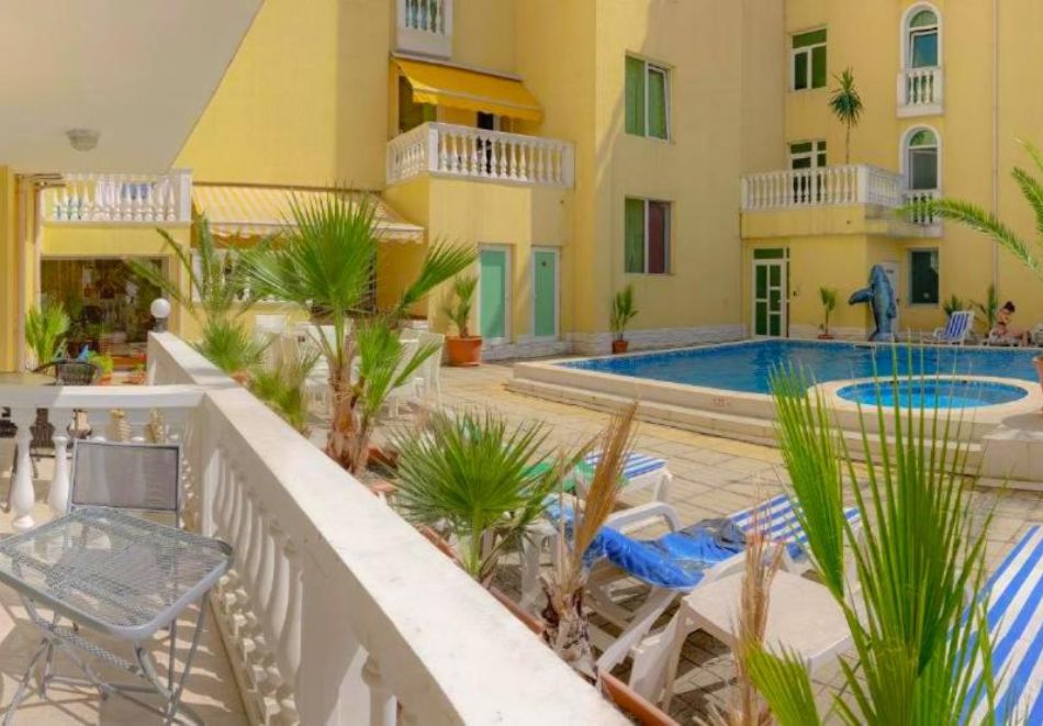 Апартаменти за гости в комплекс Марина Сънрайз, Свети Влас, снимка 3