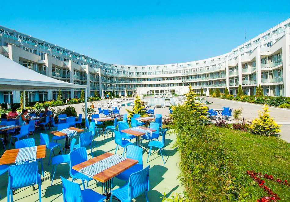 Комплекс Блек Сий Стар, къмпинг Градина, Черноморец